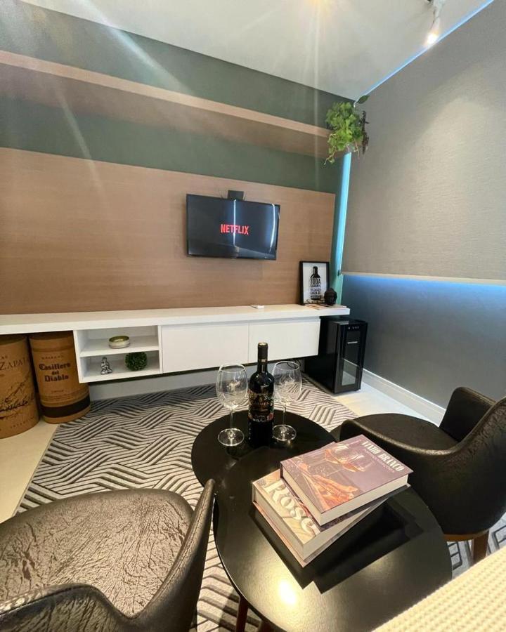 Apartamento Tematico Luxo Mundo Do Vinho! Bento Goncalves Bagian luar foto